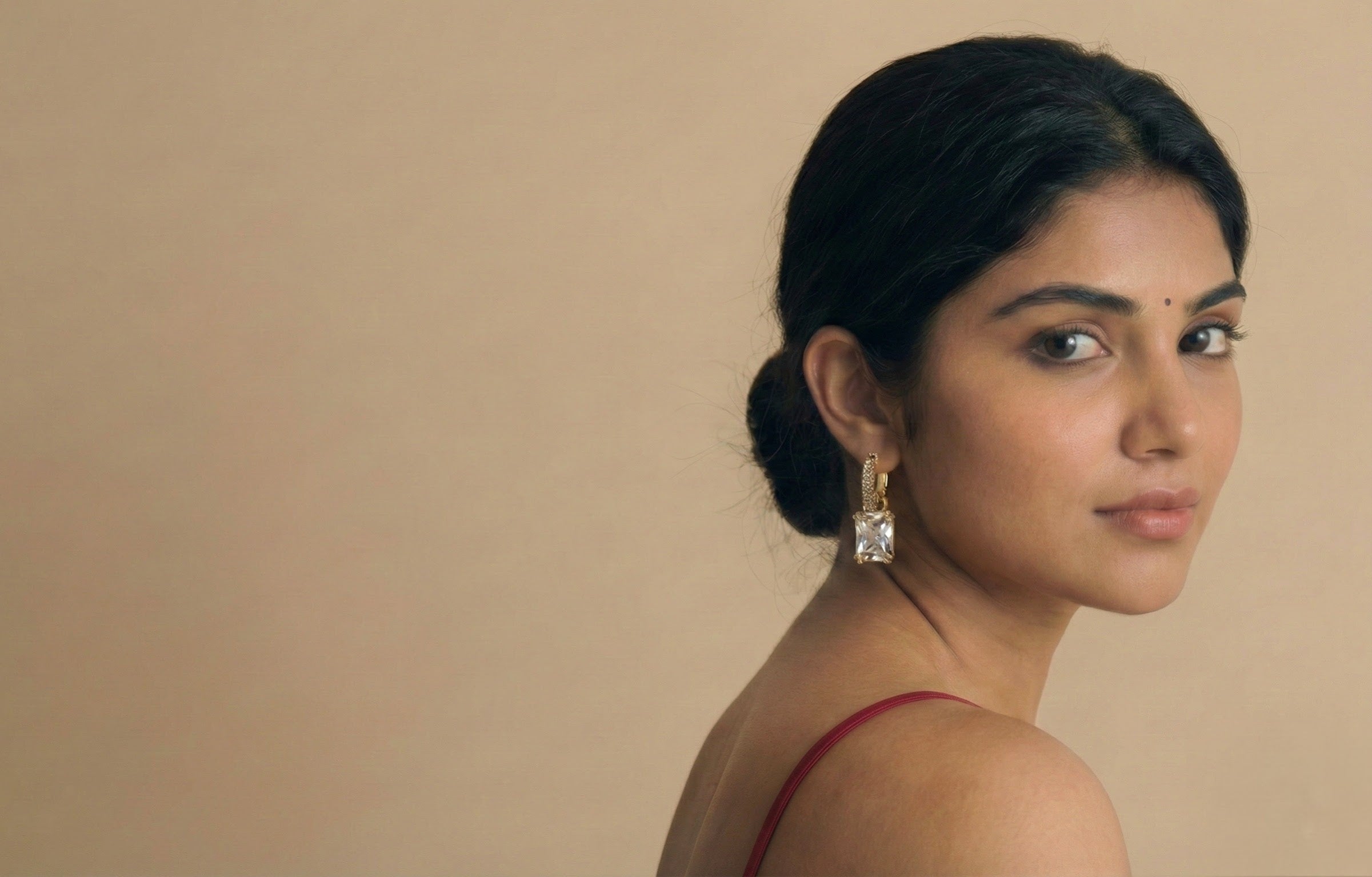 Waterproof Gold Earrings UK | 18K PVD Tarnish Free Jewellery