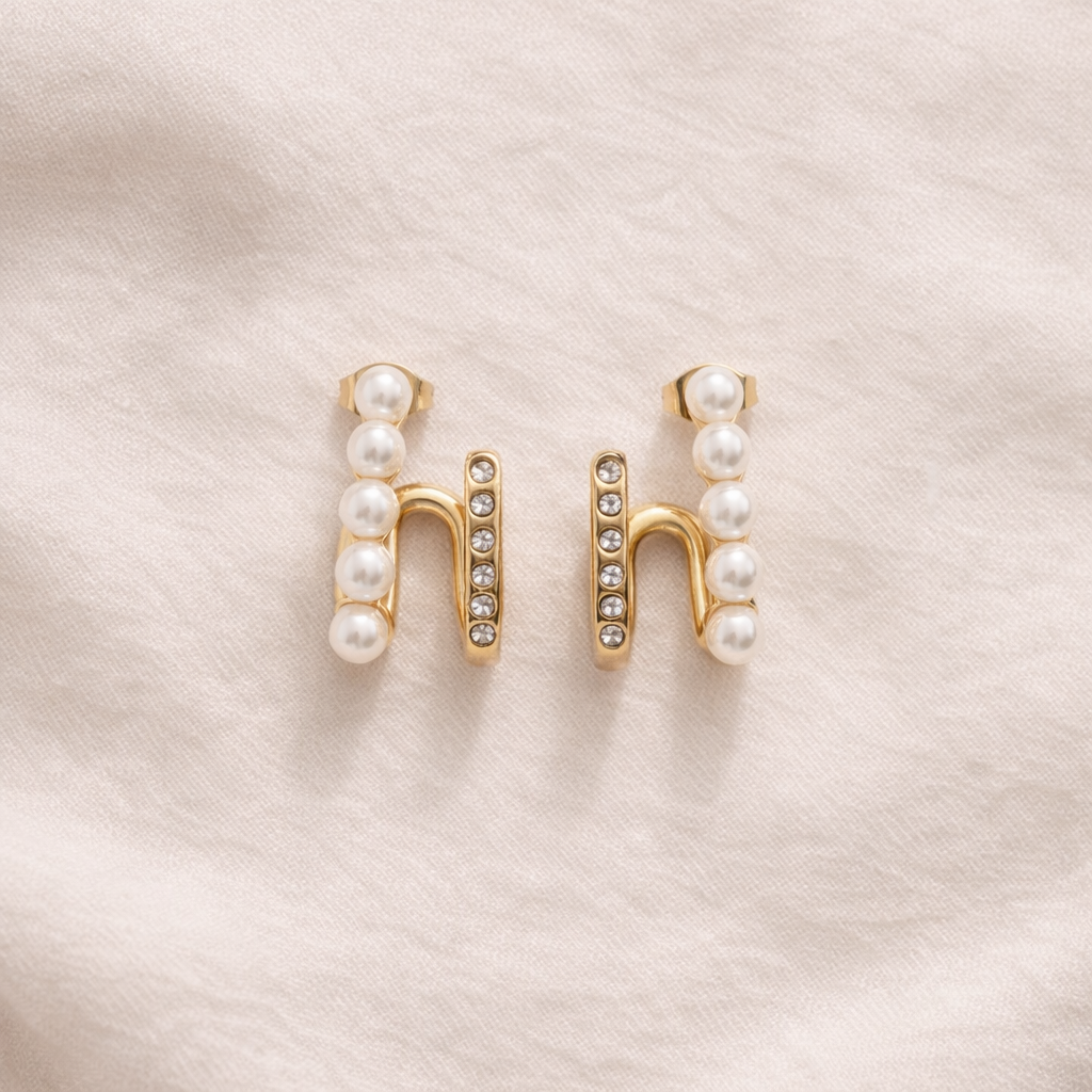 Elara Pearl Duo Hoop Earrings
