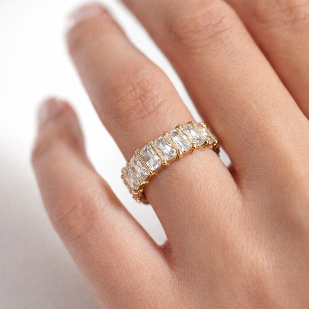 Luxe Radiance Eternity Ring