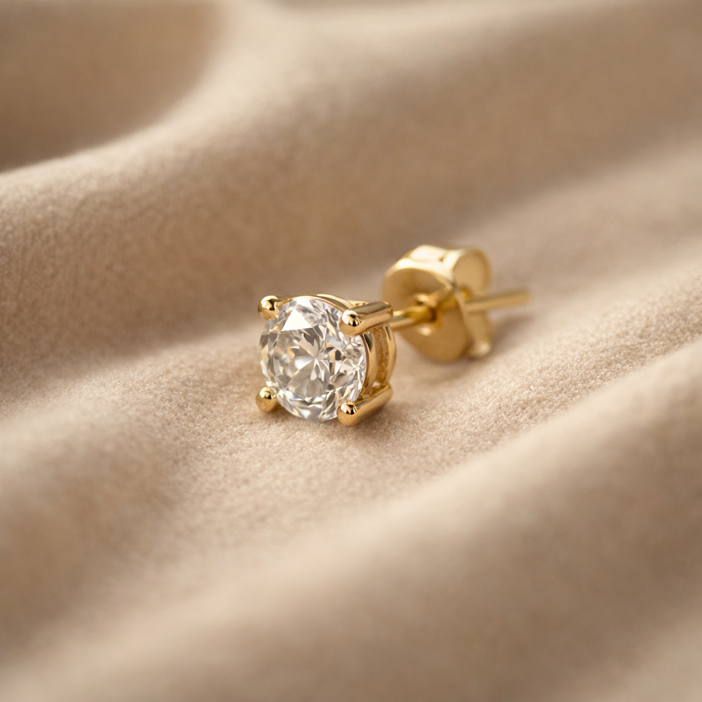Lucent Solitaire Studs