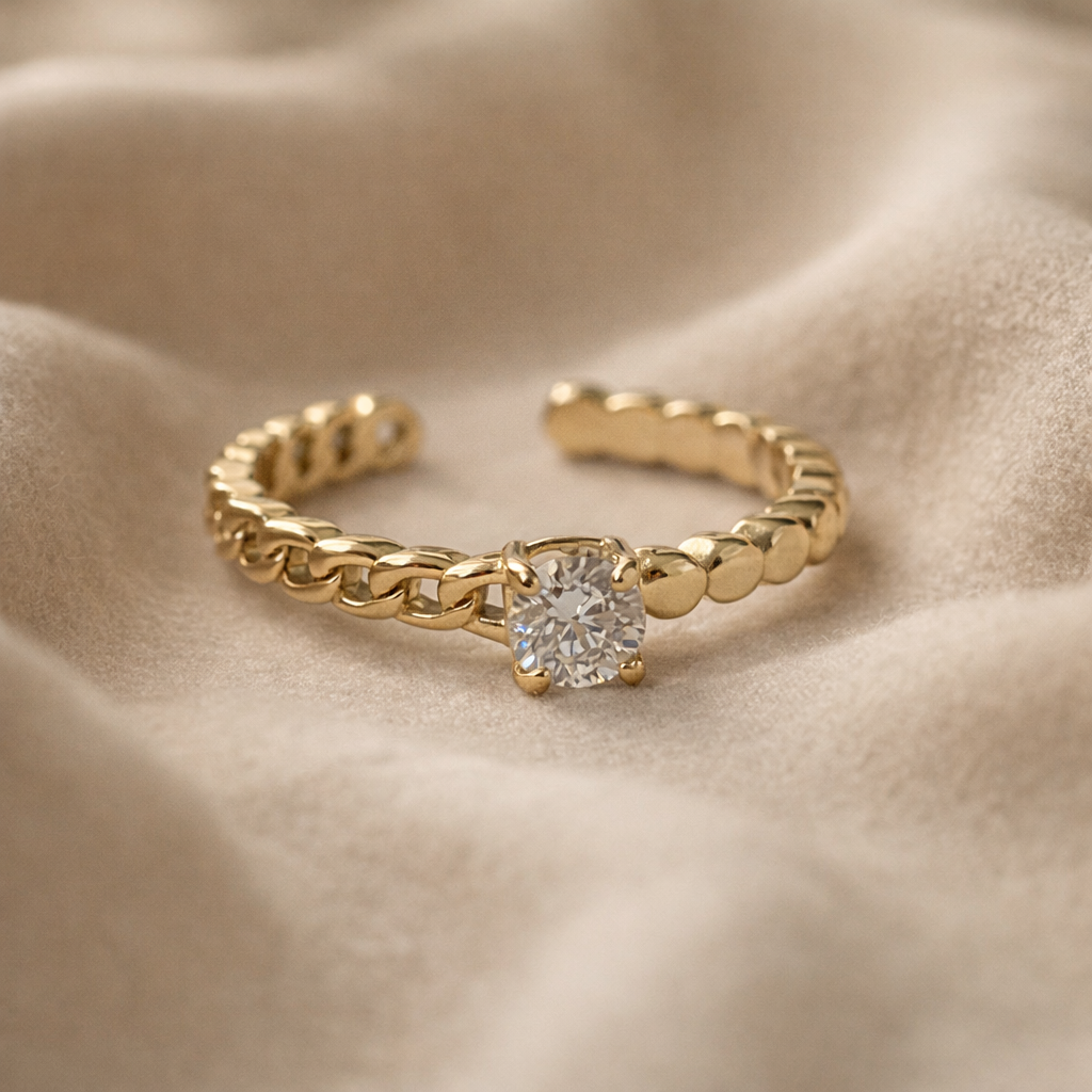 Aurelia Chain Solitaire Ring