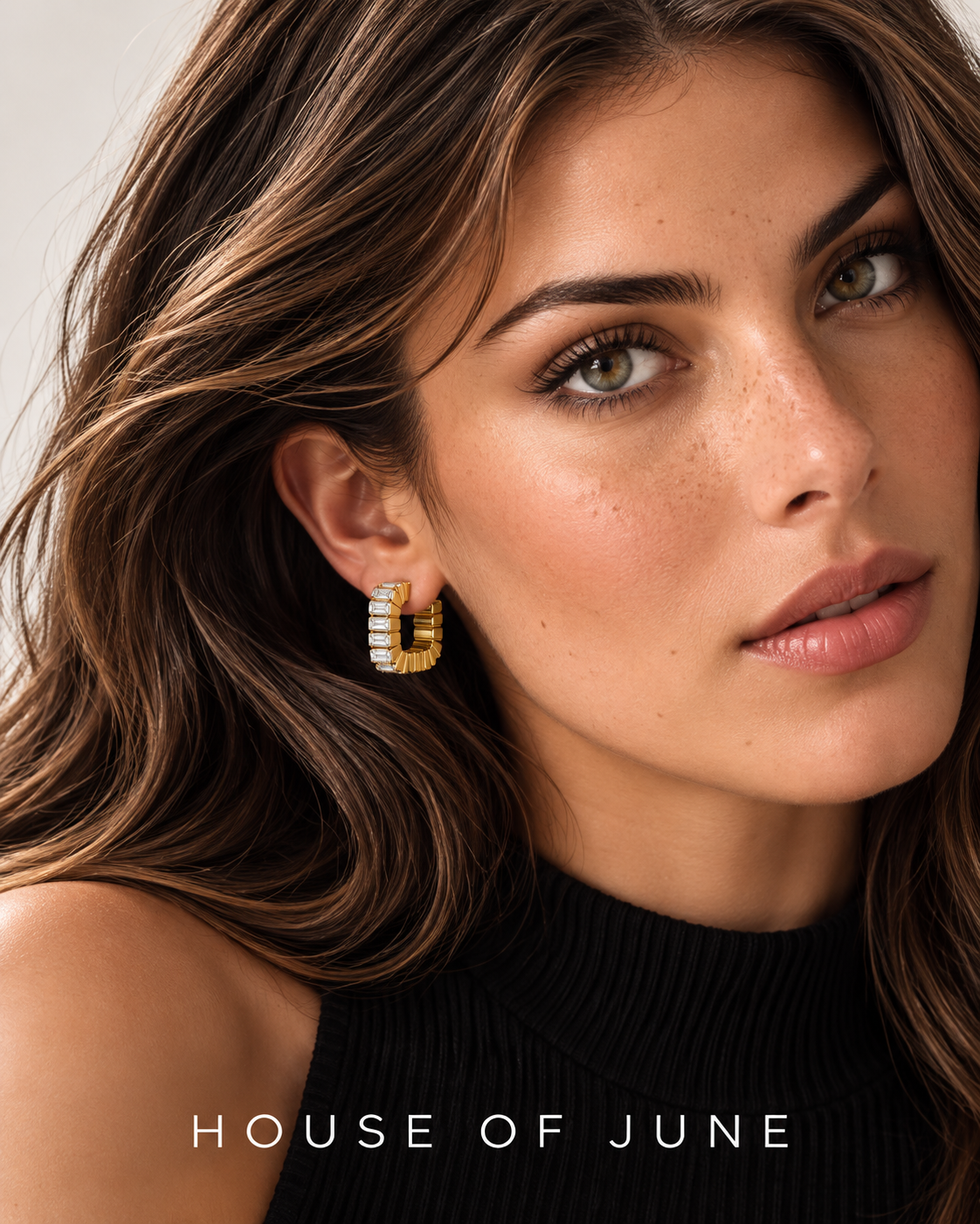 HOJ Meta advertising - Seren Baguette Huggie Earrings - Feed 4x5