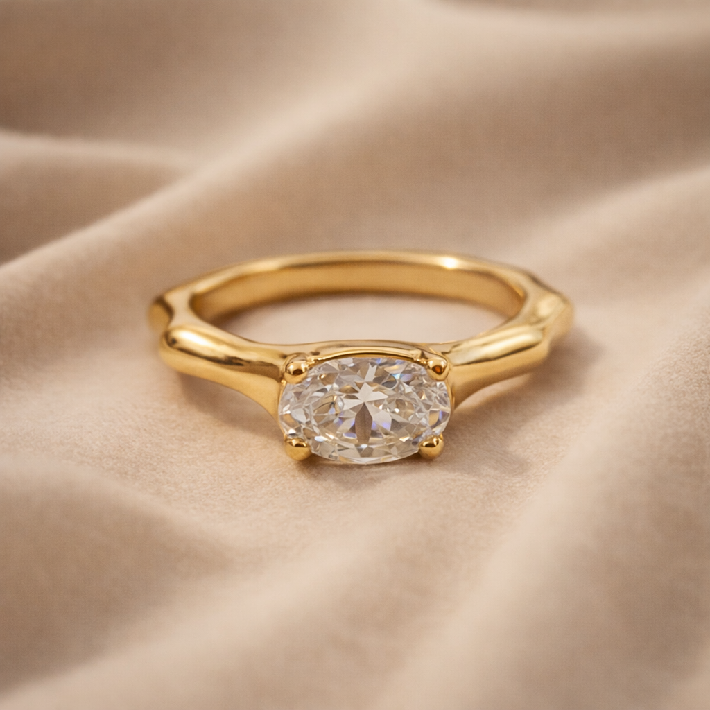 Elara Oval Solitaire Ring